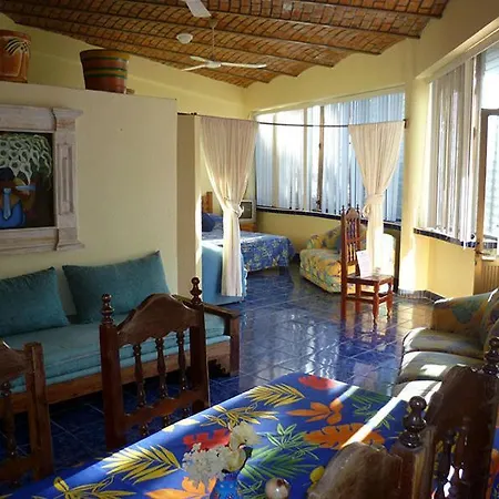 Villa Corona Del Mar Hotel And Bungalows-3